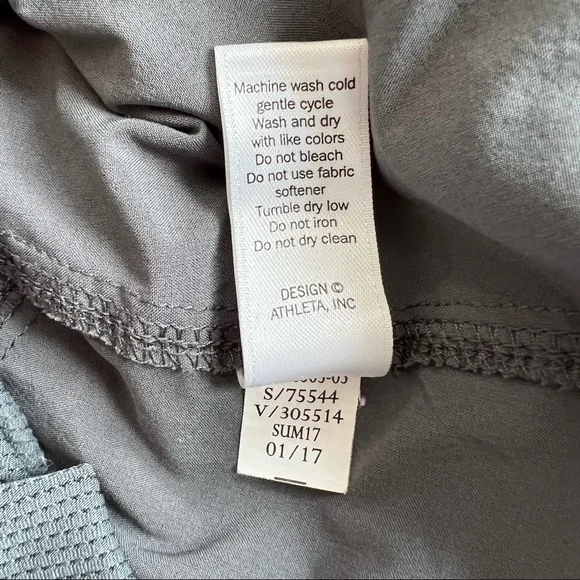 Athleta • Gray Midtown Skort • Size 2 - Picture 7 of 7